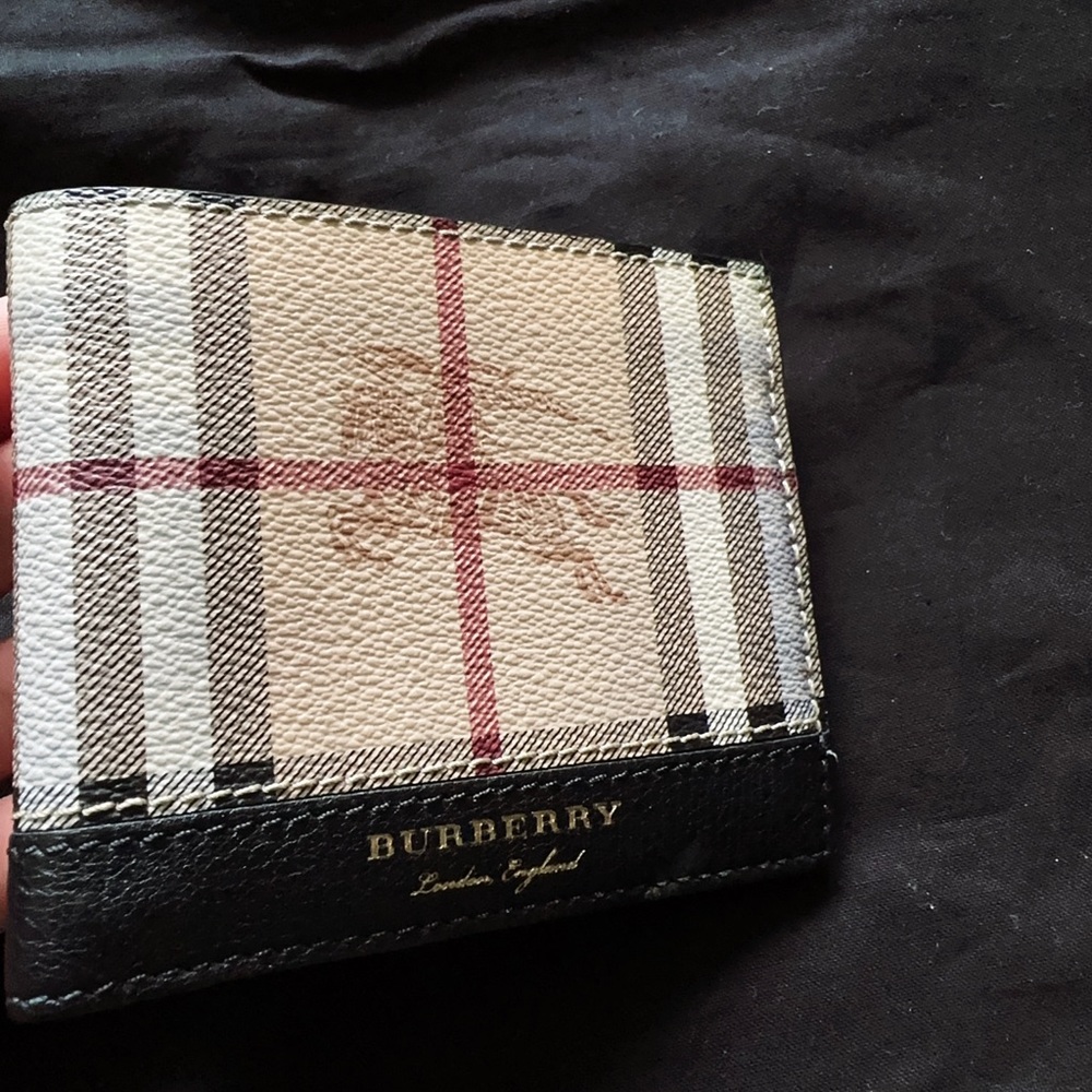 Burberry Horseferry Check Mens Bi-Fold Wallet Beige/Black